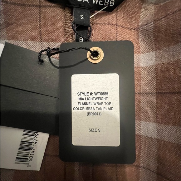 Marissa Webb Mia Lightweight Flannel Wrap Top - Picture 8 of 11